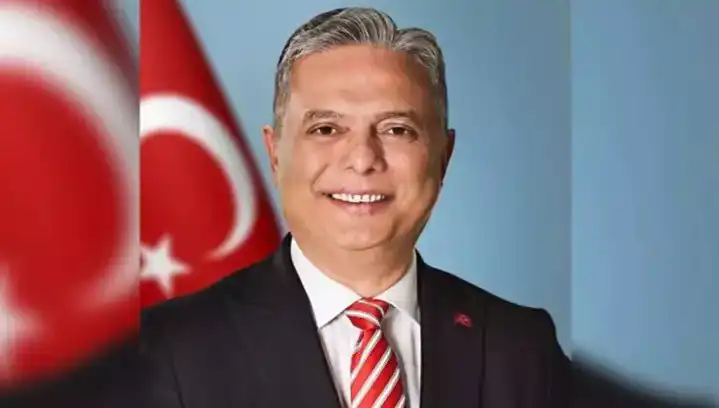Ümit Uysal Kimdir? CHP Genel Başkan Adayı Ümit Uysal'ın Hayatı