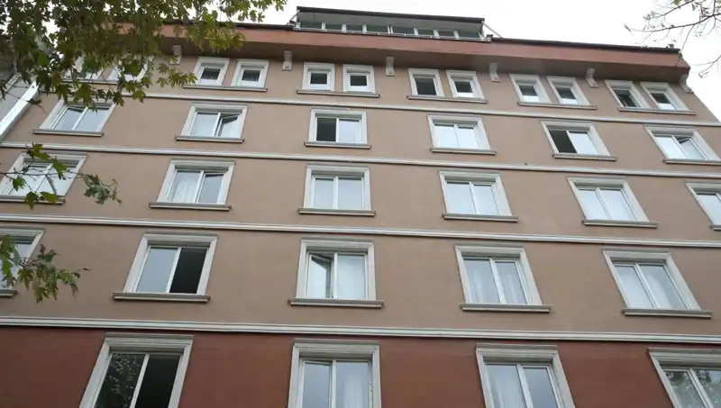 Kastamonu'da Otel Penceresinden Düşen Kadın Hayatını Kaybetti: Olayın Sırları Ortaya Çıktı