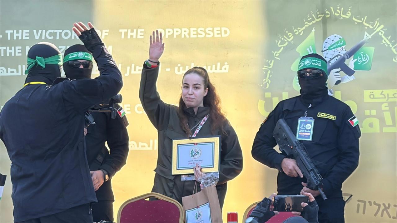 Hamas ile İsrail arasında esir takası devam ediyor