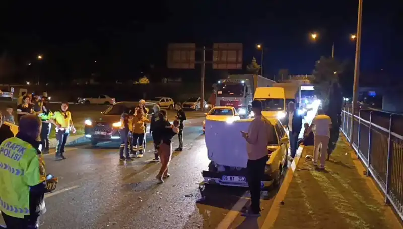 Otoyolda Geri Dönüş: İki Çocukla Dört Yaralı Kazanın Detayları
