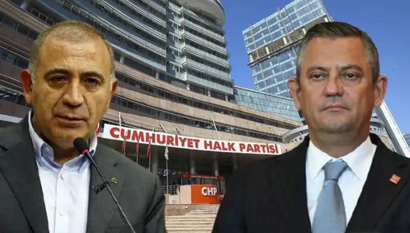 CHP’nin Kuruluşunda Tarihi An: Tekin Özgür Özel’i Karşılayacak