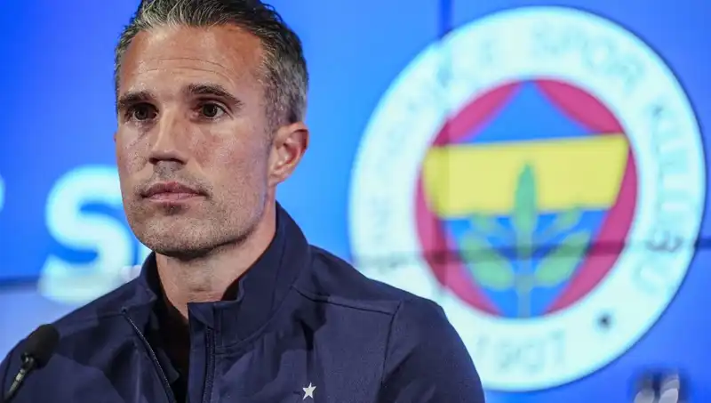 Robin van Persie, Fenerbahçe ile Tur Şansını Açıklıyor: Yüzde Kaç?