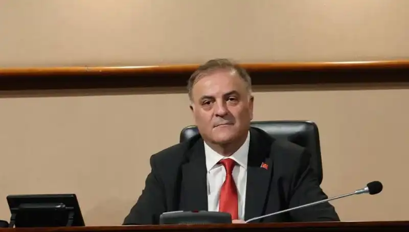Nuri Aslan: İBB Başkanvekili Kimdir? Hayatı, Kariyeri ve Vizyonu
