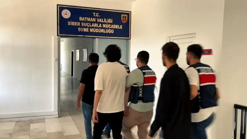 Batman'da Yasa Dışı Bahis Operasyonunda Üç Şahıs Gözaltına Alındı